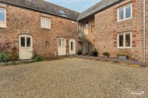 Photo 18- click for photo gallery